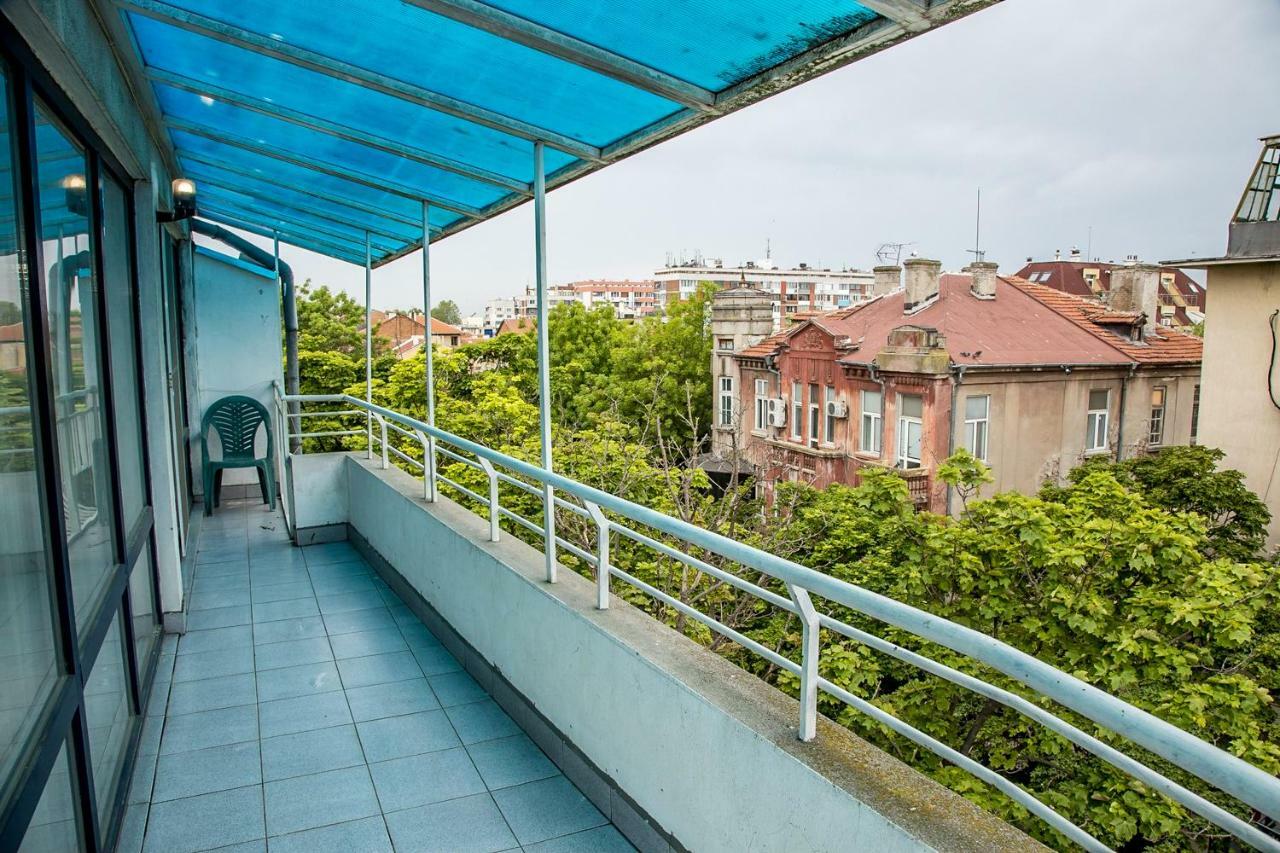 Spacious & Sunny Maisonette With Terrace Near Centre By Flаt Manаger Burgas City Eksteriør billede