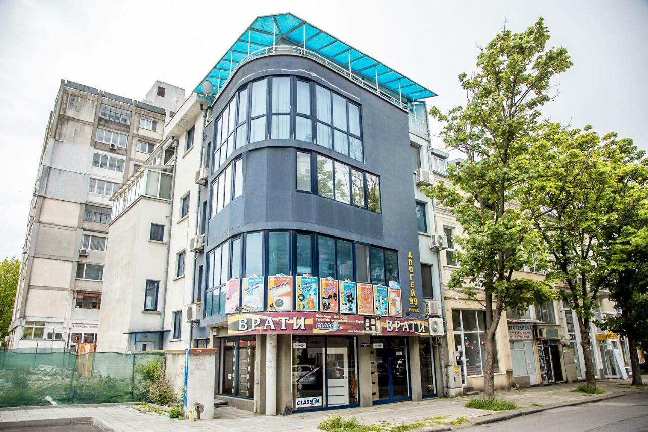 Spacious & Sunny Maisonette With Terrace Near Centre By Flаt Manаger Burgas City Eksteriør billede