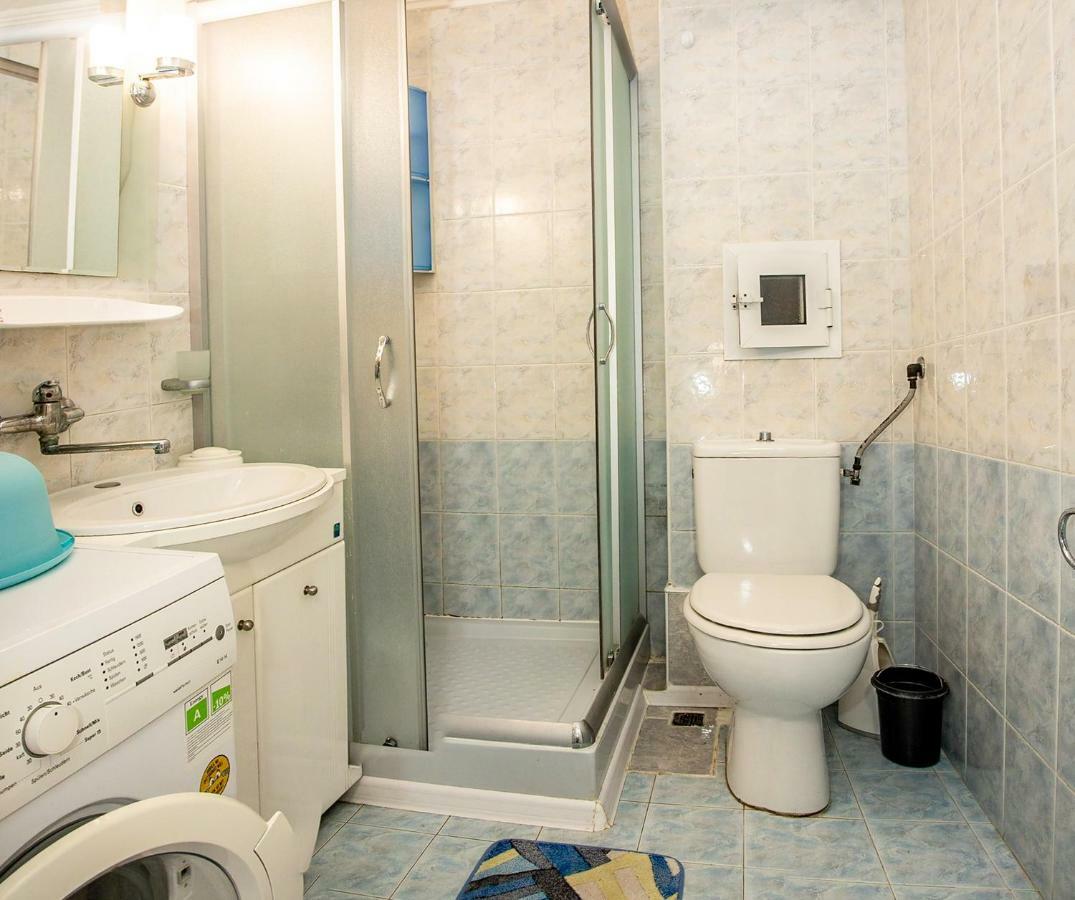 Spacious & Sunny Maisonette With Terrace Near Centre By Flаt Manаger Burgas City Eksteriør billede