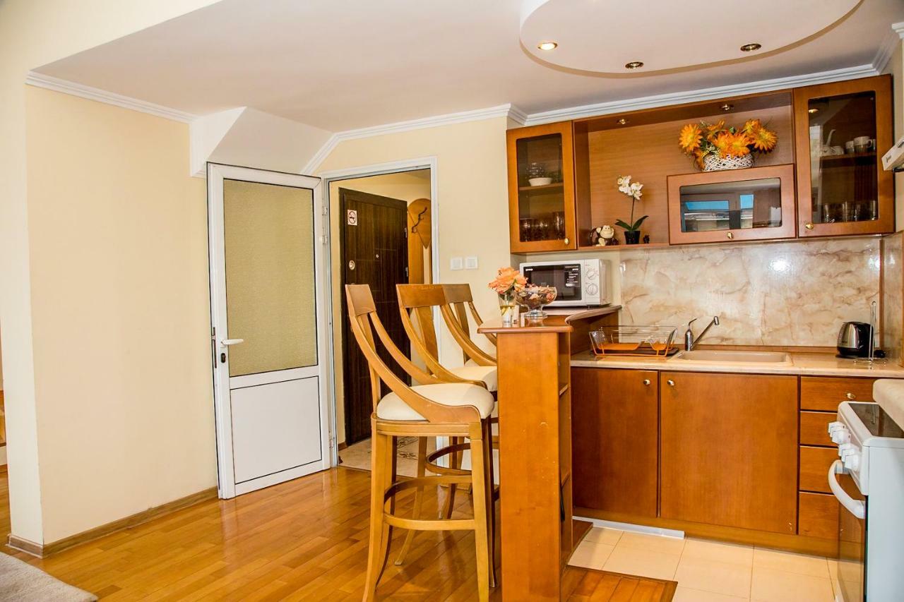 Spacious & Sunny Maisonette With Terrace Near Centre By Flаt Manаger Burgas City Eksteriør billede